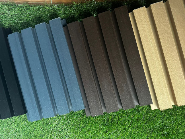 Стеновые реечные панели из ДПК CM Wall Тик  Стеновые реечные панели из ДПК CM Wall Тик